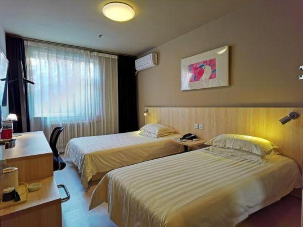 Jinjiang Inn Jinan Daming Lake Экстерьер фото