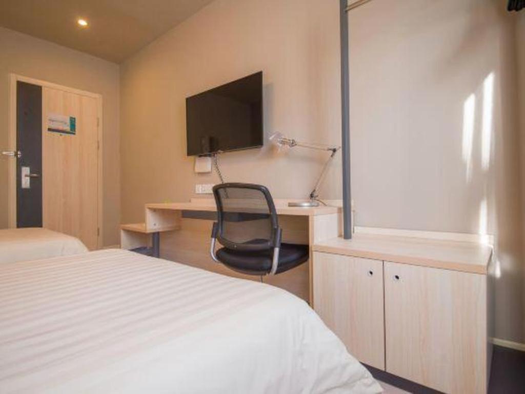 Jinjiang Inn Jinan Daming Lake Экстерьер фото